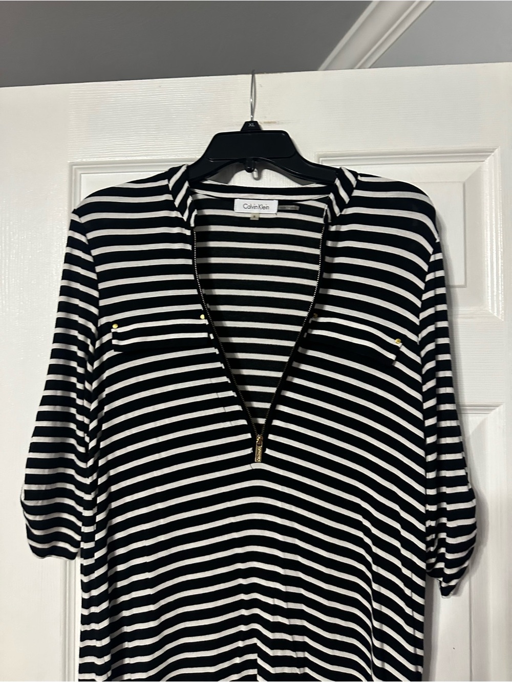 Calvin Klein Striped Half-Zip Roll Tab Sleeve Hi Lo Blouse - Picture 4 of 15